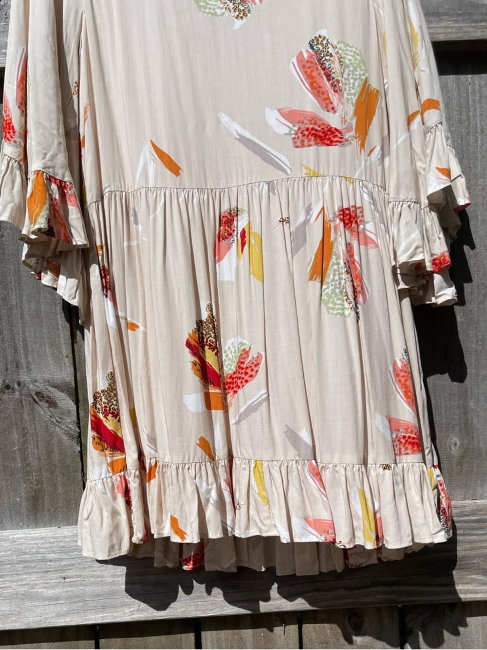 Caramela Cream Dress with Red-Orange Floral Accent NWT Sz M - Picture 3 of 13